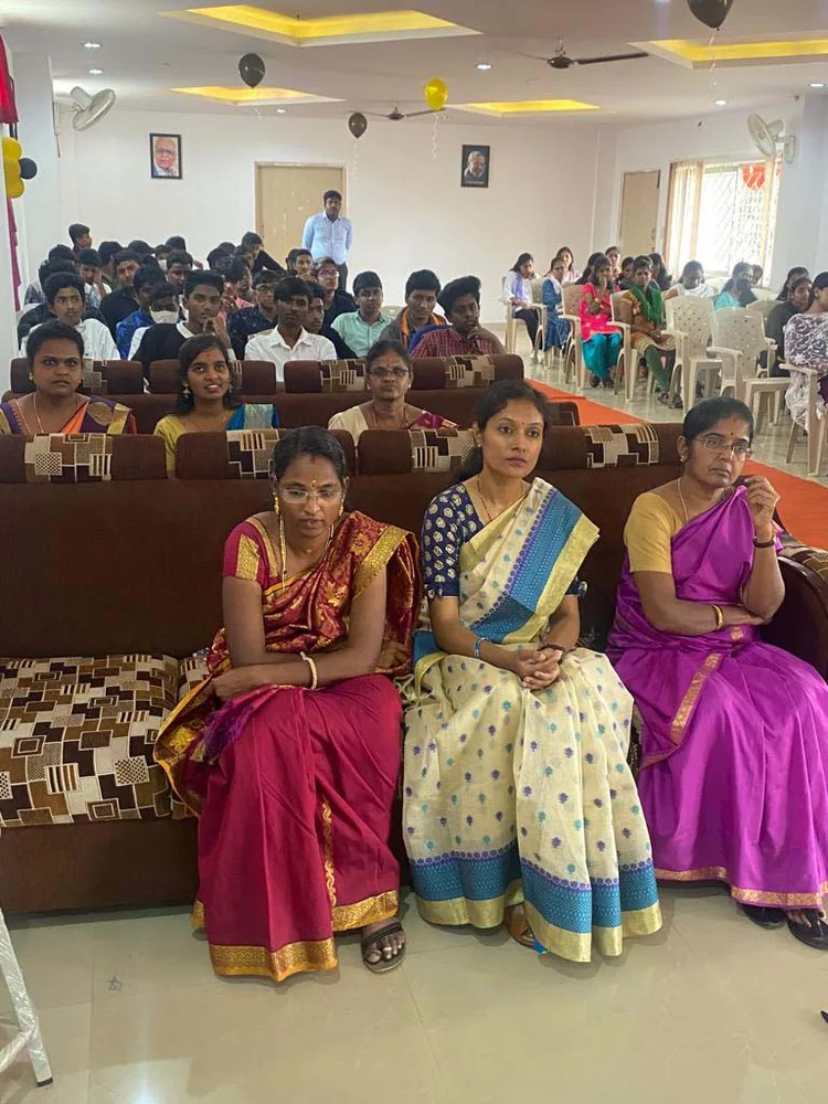 26f3f22a 3067 487f b7c6 140ca25f1c43